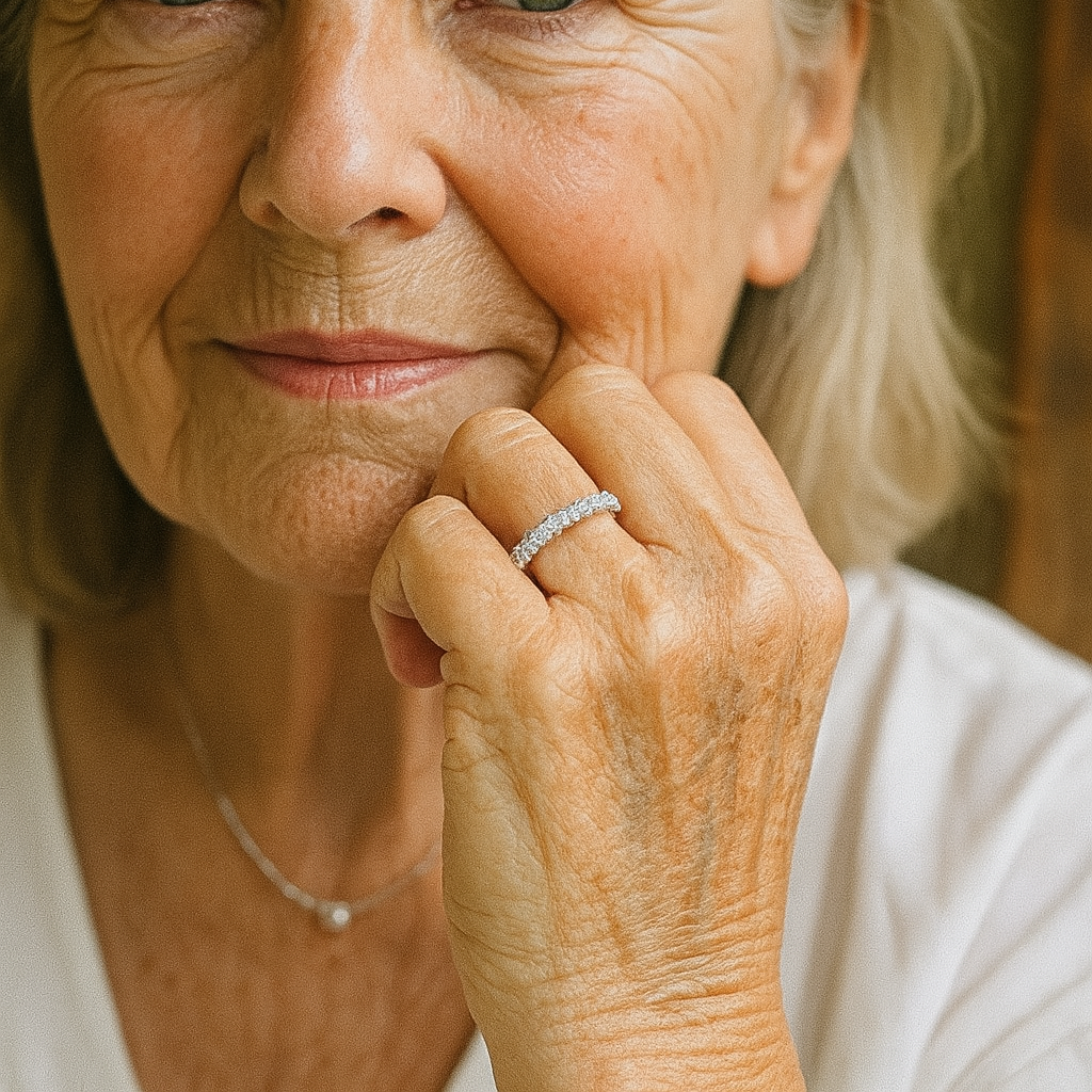 Silver Ring with Zirconia Inlay