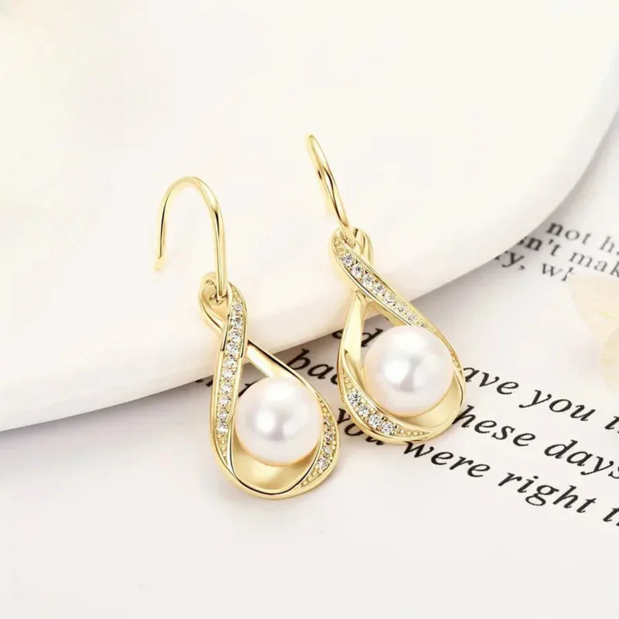 Gold Pearl Earrings