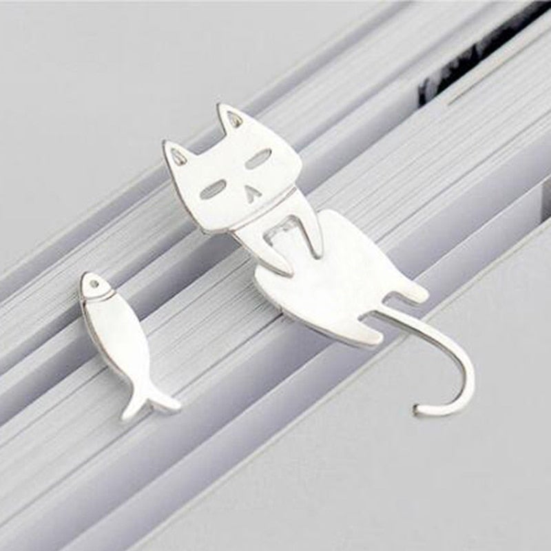 Climbing kitten silver earrings