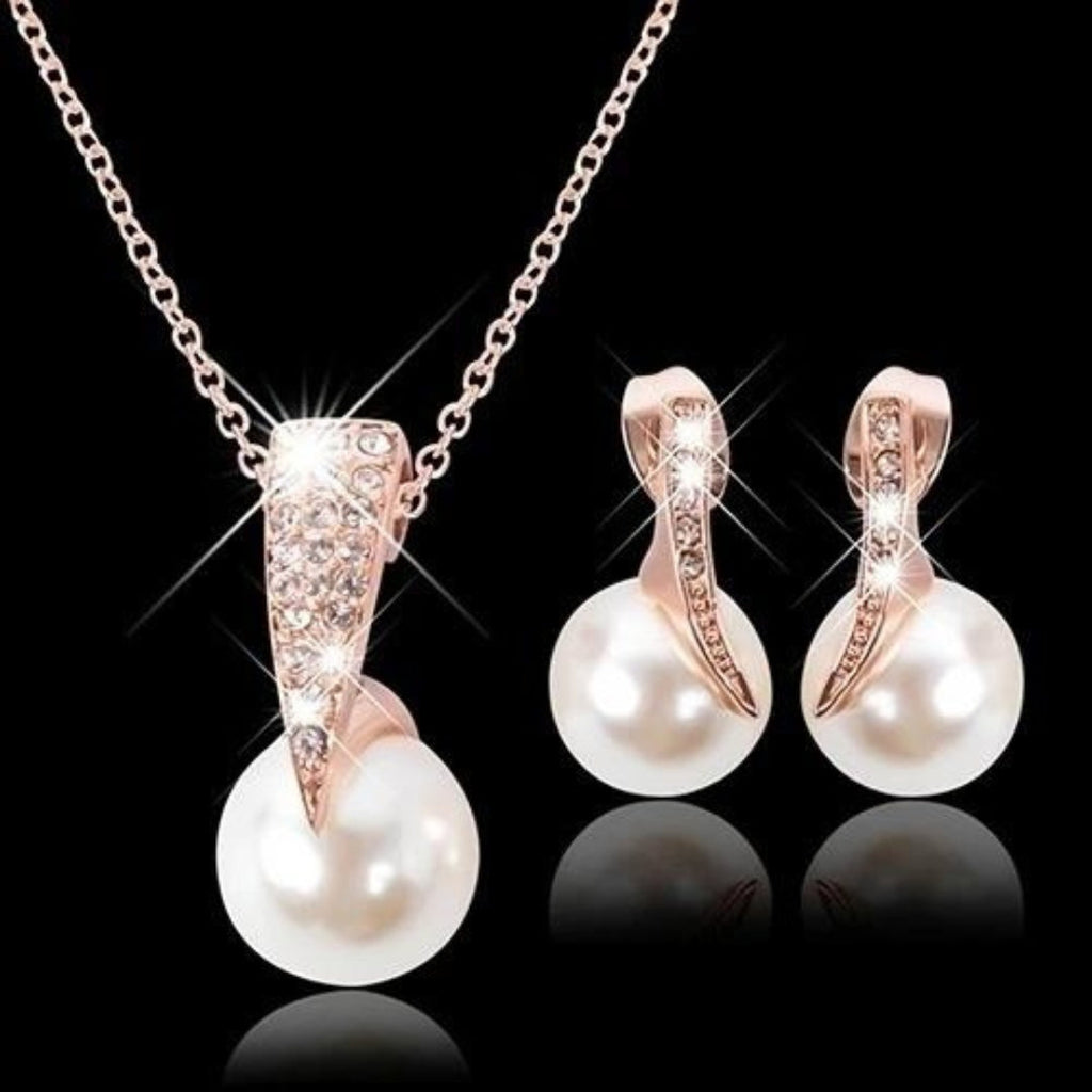 Elegant Rose Gold Pearl Necklace and Earring Set