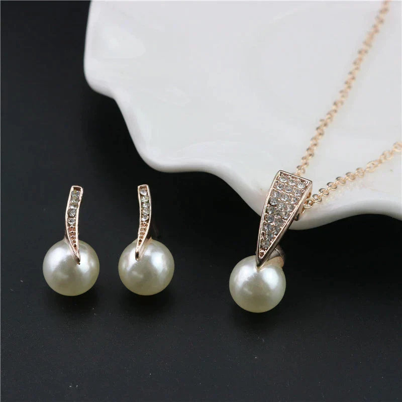 Elegant Rose Gold Pearl Necklace and Earring Set