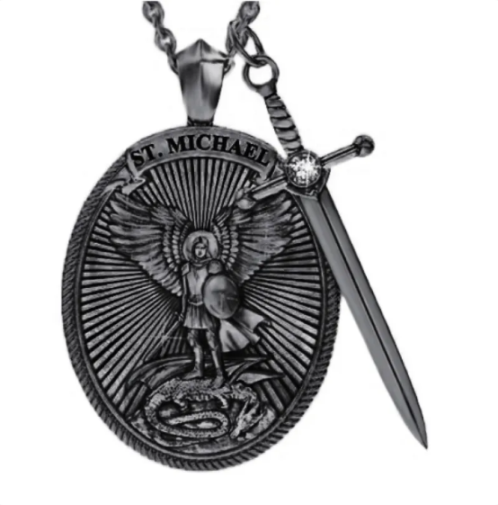 Vintage Men’s Decorative Necklace