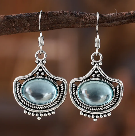 Vintage Blue Oval Gemstone Necklace & Earrings Set