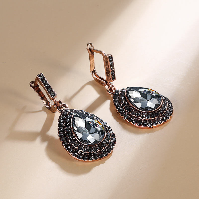 Chic and Elegant Black Crystal Earrings