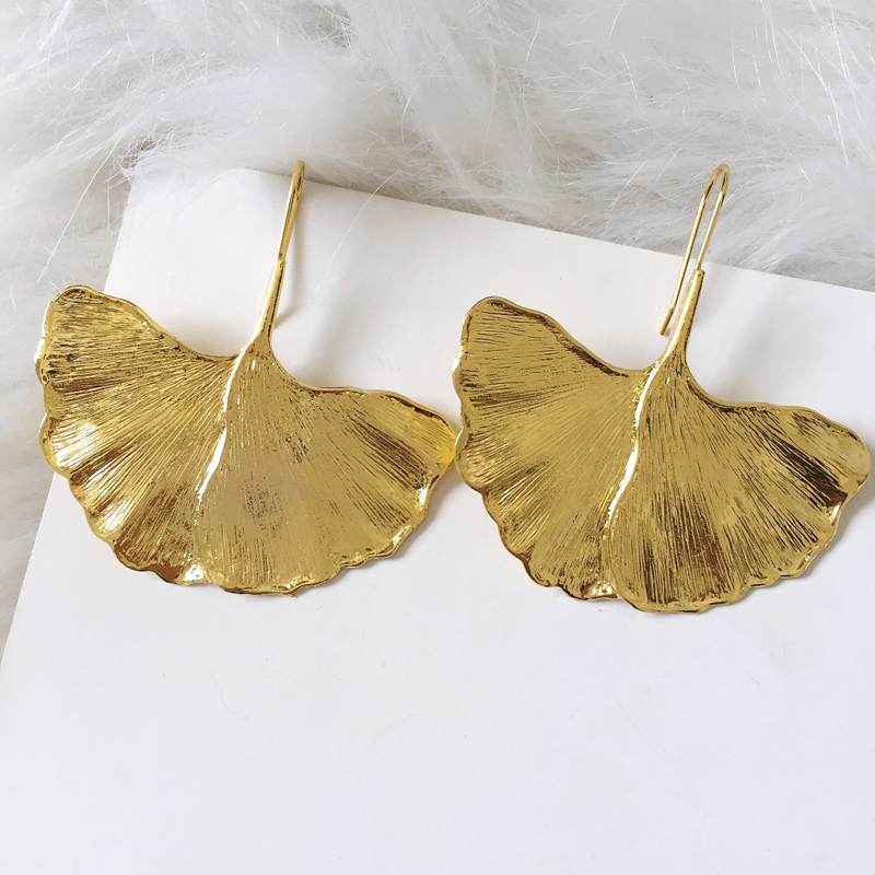 Dazzling Vintage Gold Earrings